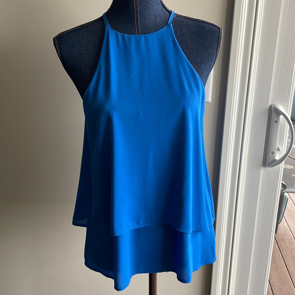 Everly sz Med Tiered Tank Royal Blue